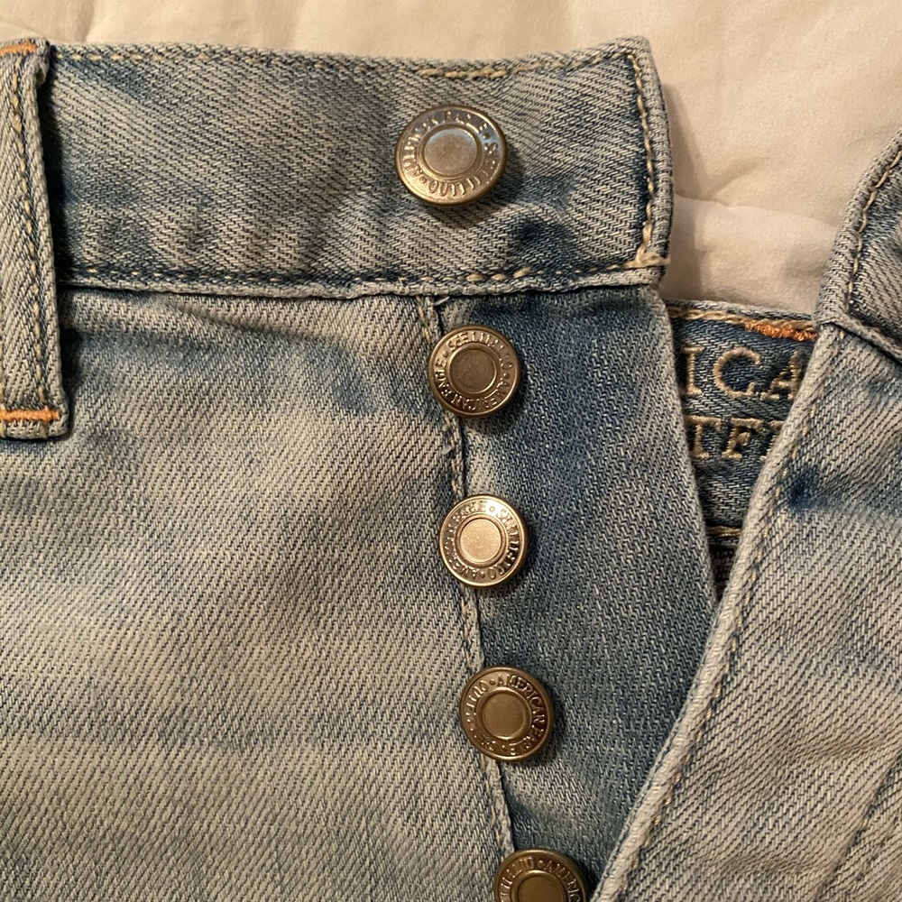 american eagle shorts - Picture 3 of 5